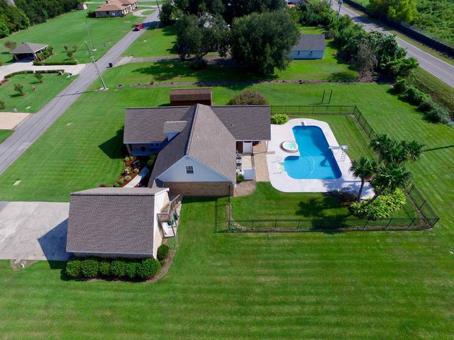 304 Gemini Street, Larose, LA 70373