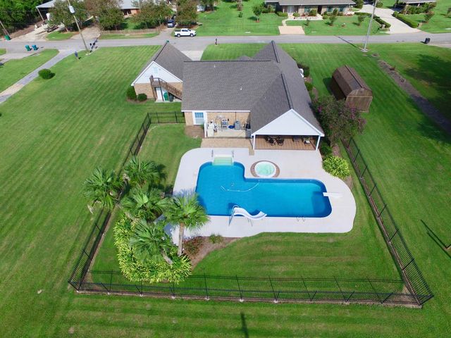 304 Gemini Street, Larose, LA 70373