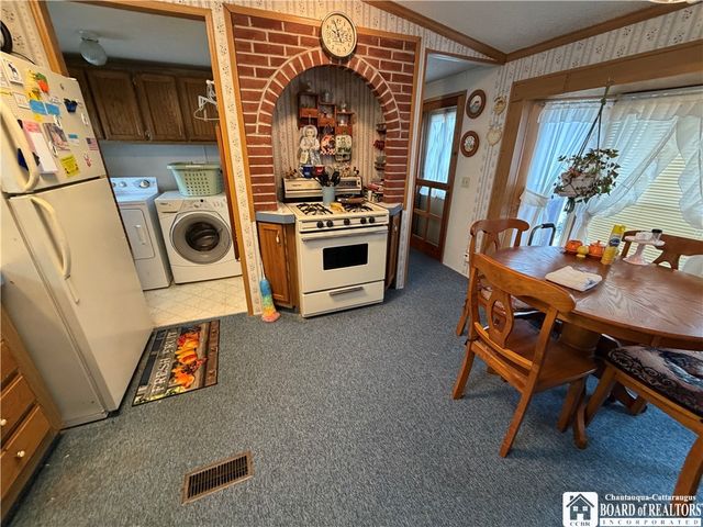 1691 Carlberg, Carroll, NY 14701