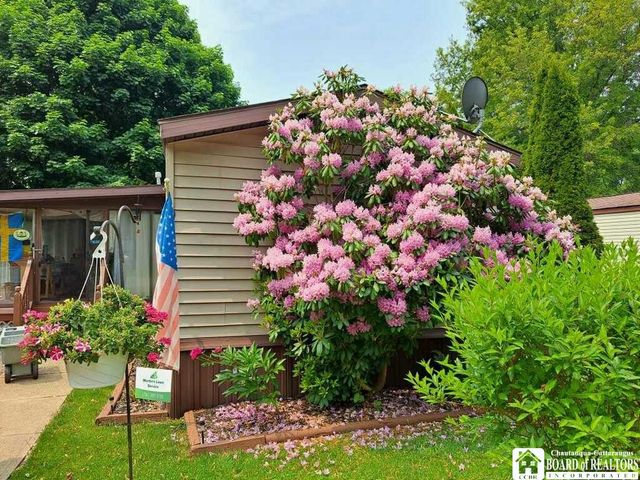 1691 Carlberg, Carroll, NY 14701