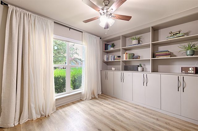 2926 Kathleen Lane, Euless, TX 76039