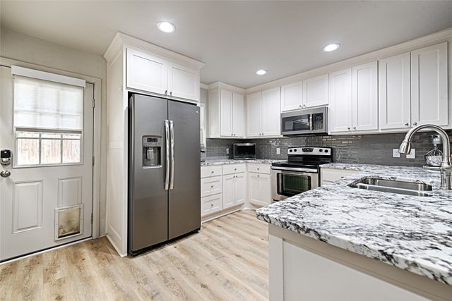 2926 Kathleen Lane, Euless, TX 76039