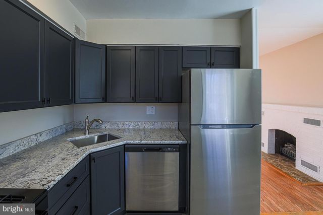 6226 WOODCREST AVE, Baltimore, MD 21209