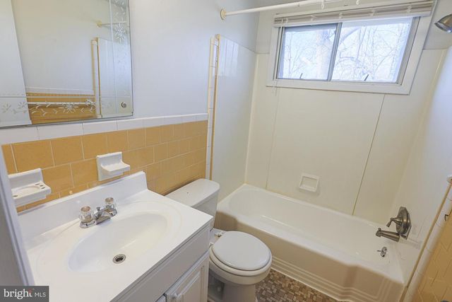 6226 WOODCREST AVE, Baltimore, MD 21209