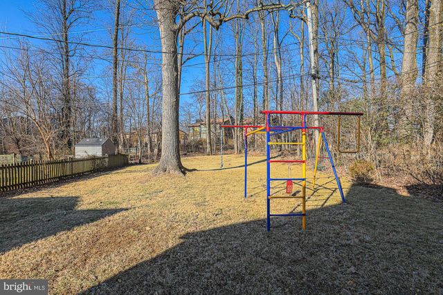 6226 WOODCREST AVE, Baltimore, MD 21209