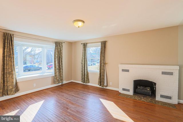 6226 WOODCREST AVE, Baltimore, MD 21209