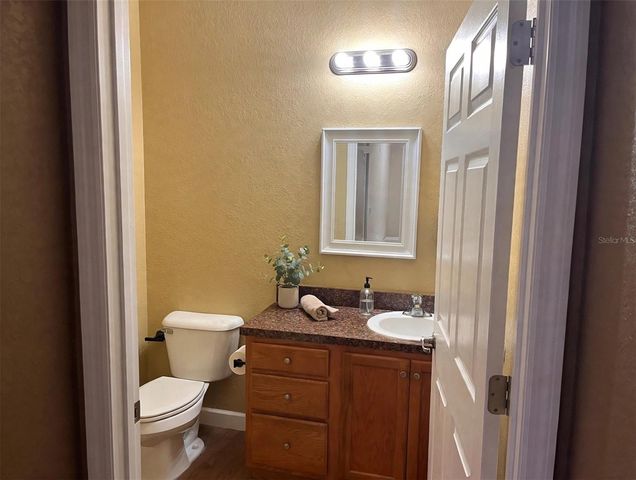 1712 W MAIN STREET, Leesburg, FL 34748