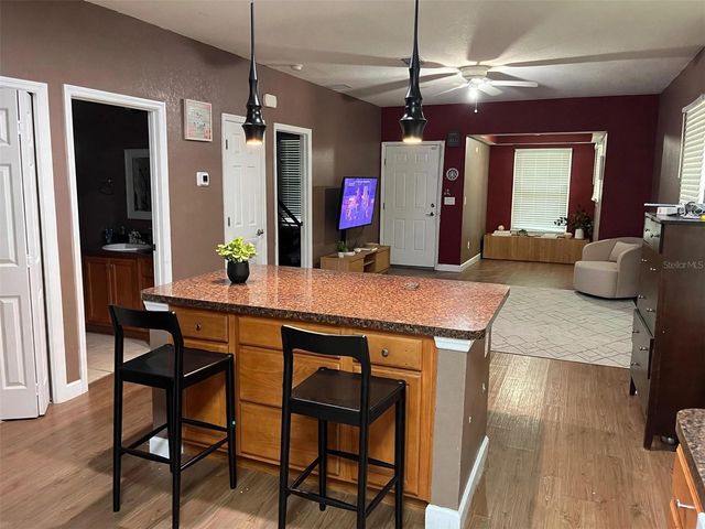 1712 W MAIN STREET, Leesburg, FL 34748