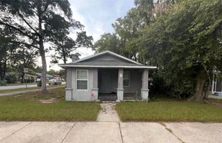 1712 W MAIN STREET, Leesburg, FL 34748