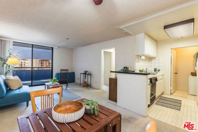 222 S Central Avenue 315, Los Angeles, CA 90012