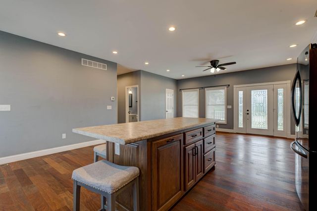 108 Oak View Drive, Mt Sterling, KY 40353