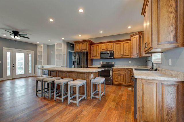 108 Oak View Drive, Mt Sterling, KY 40353