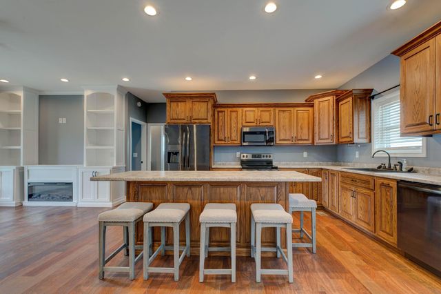108 Oak View Drive, Mt Sterling, KY 40353