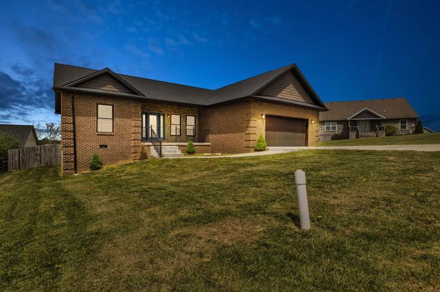 108 Oak View Drive, Mt Sterling, KY 40353