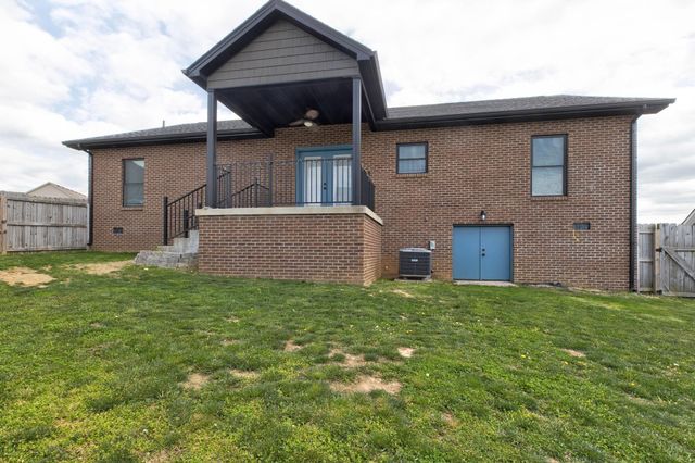 108 Oak View Drive, Mt Sterling, KY 40353