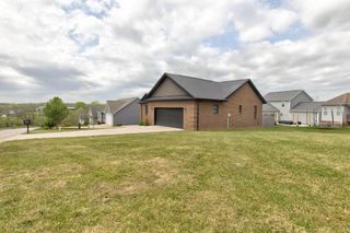 108 Oak View Drive, Mt Sterling, KY 40353