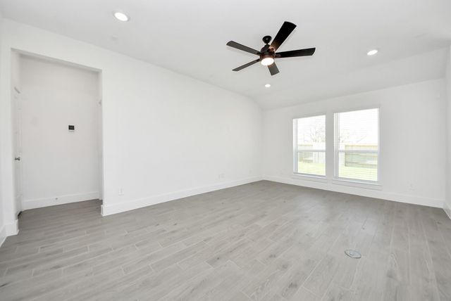 2788 Portugal Laurel Drive, Alvin, TX 77511