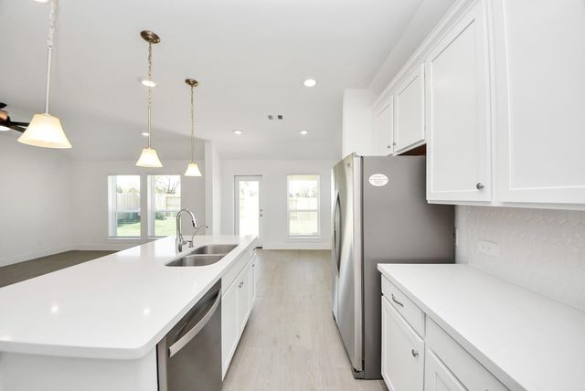 2788 Portugal Laurel Drive, Alvin, TX 77511