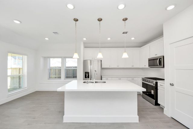 2788 Portugal Laurel Drive, Alvin, TX 77511