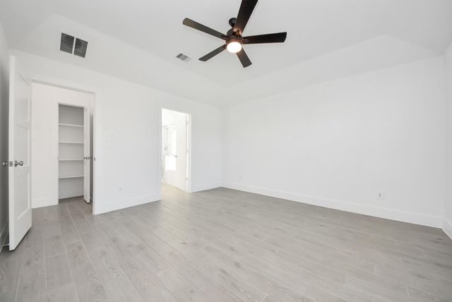 2788 Portugal Laurel Drive, Alvin, TX 77511