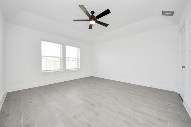 2788 Portugal Laurel Drive, Alvin, TX 77511