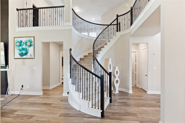 1938 Silver Creek Lane, Cedar Hill, TX 75104