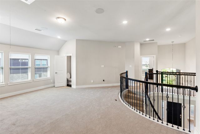 1938 Silver Creek Lane, Cedar Hill, TX 75104