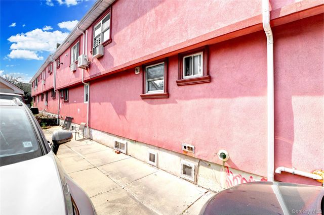 15818 85th Avenue, Jamaica, NY 11432