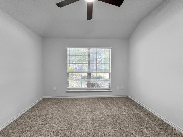327 Kansas Trail, Murphy, TX 75094