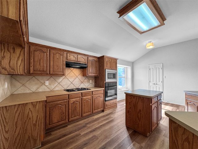 327 Kansas Trail, Murphy, TX 75094