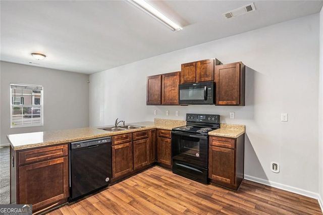 4043 Avalon Road SW, Atlanta, GA 30331