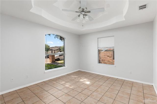 933 English Avenue, Edinburg, TX 78541