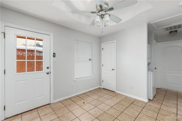 933 English Avenue, Edinburg, TX 78541