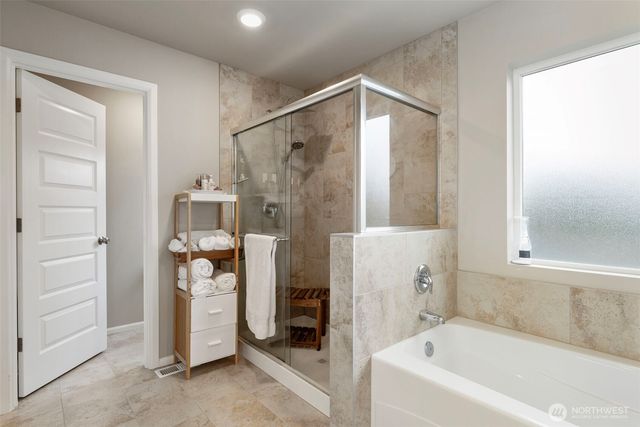 962 Thrush Court SE, Port Orchard, WA 98366