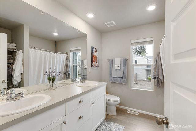 962 Thrush Court SE, Port Orchard, WA 98366