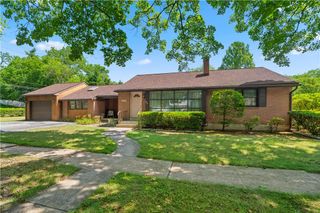 2619 West Greenleaf Street, Allentown City, PA 18104