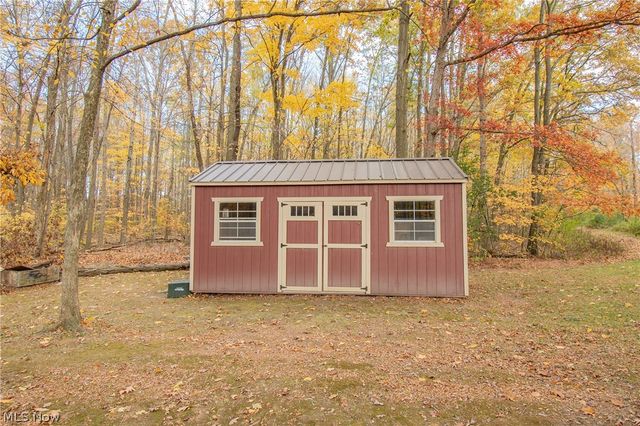 700 Stillwater Drive, Deerfield, OH 44411