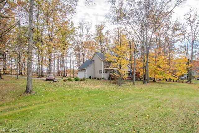 700 Stillwater Drive, Deerfield, OH 44411