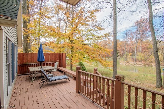 700 Stillwater Drive, Deerfield, OH 44411