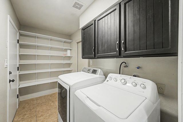 1056 W Pecos Avenue, Mesa, AZ 85210
