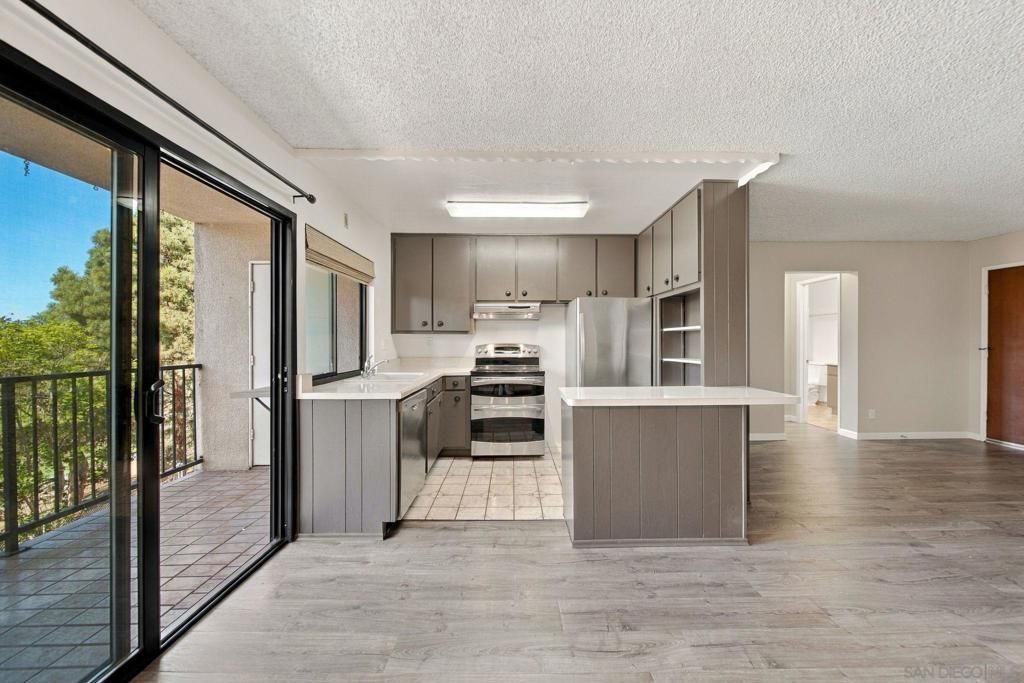 7835 Cowles Mountain Ct B18, San Diego, CA 92119