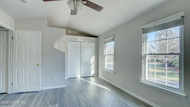 27 Haverford Court 7, Freehold, NJ 07728