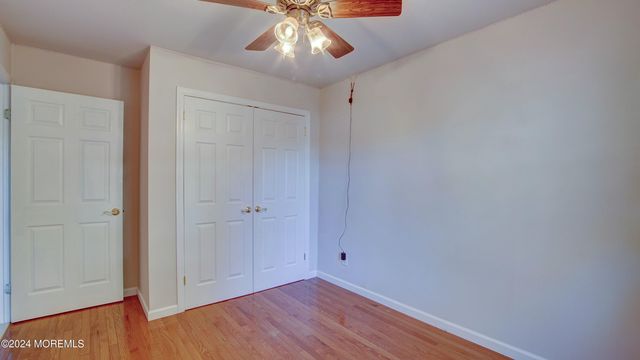 27 Haverford Court 7, Freehold, NJ 07728