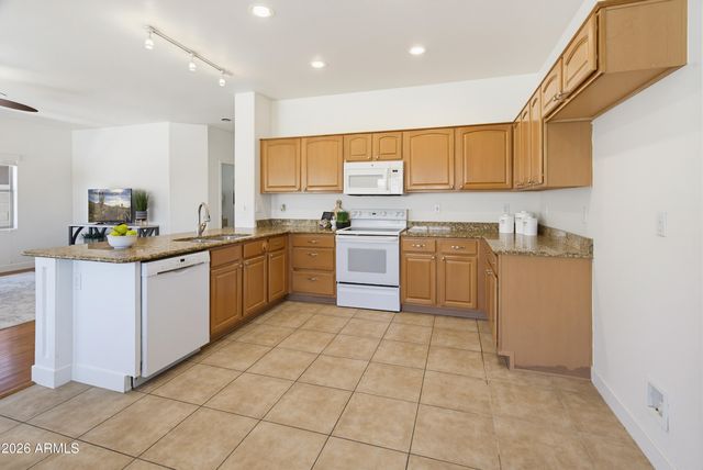 8148 W SALTER Drive, Peoria, AZ 85382