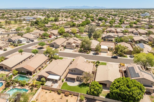 8148 W SALTER Drive, Peoria, AZ 85382