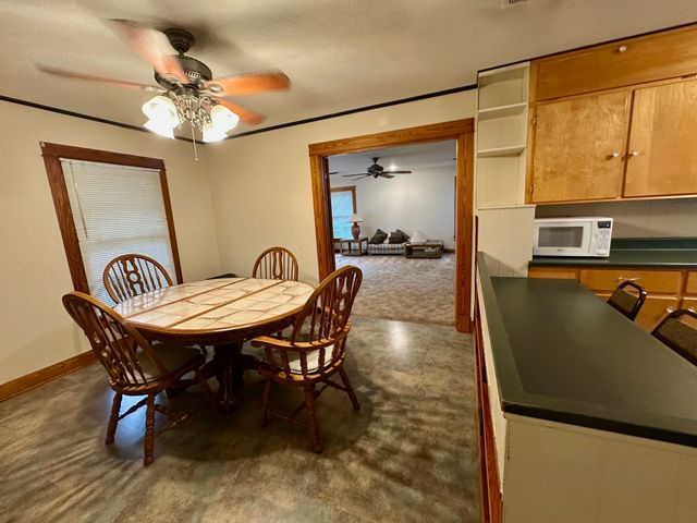1821 E Pecan Street, Sherman, TX 75090