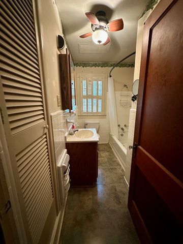 1821 E Pecan Street, Sherman, TX 75090