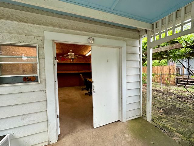 1821 E Pecan Street, Sherman, TX 75090