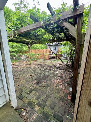 1821 E Pecan Street, Sherman, TX 75090