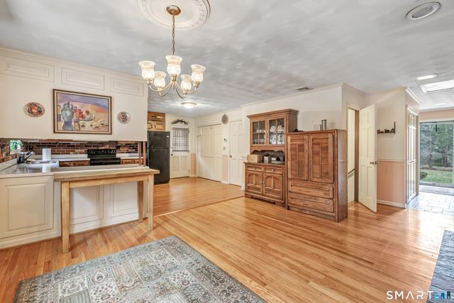 922 Baldwin Road, Woodbridge, CT 06525